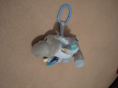 Závěsná hračka pejsek,