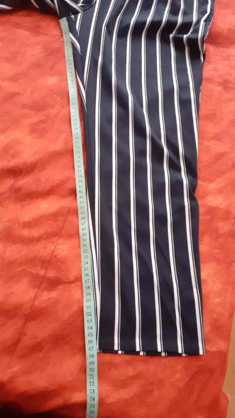 Nohavice s vysokým sedom, l