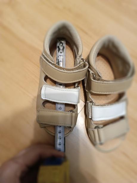 Ortopedické sandále, 26