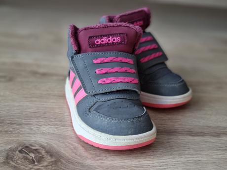 Prechodné topánočky adidas, adidas,23