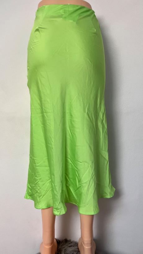 Dámska midi sukňa bershka (s), bershka,s