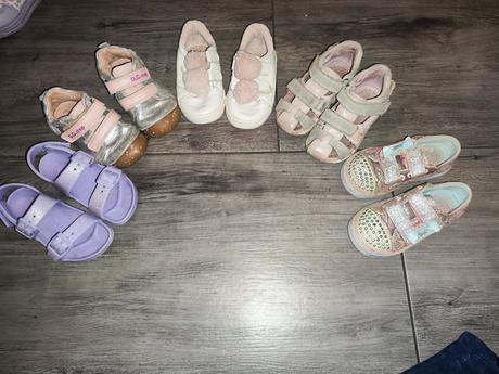 Balík topánočiek veľ 23, d.d.step,23