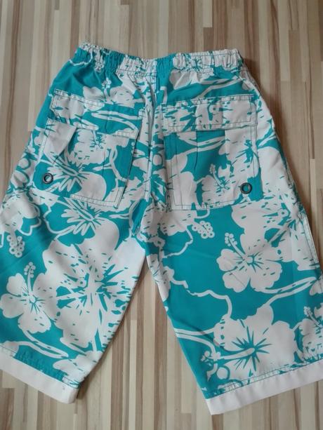 Detské kraťasy, 128