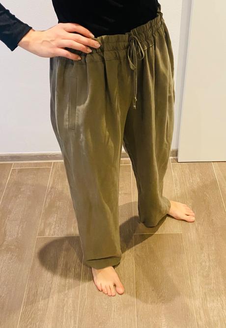 Makyta ľahké nohavice, 42