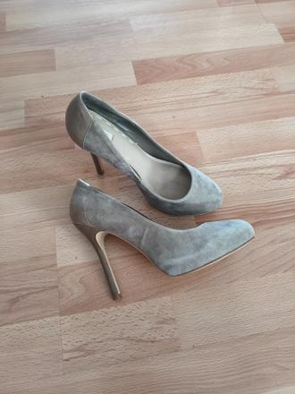 Lodicky, zara,39