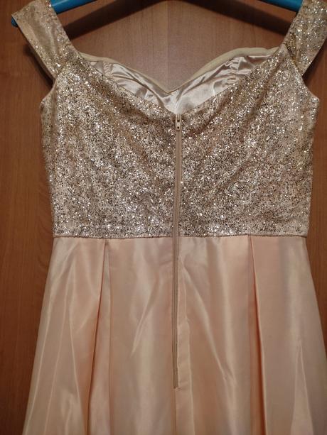 Spoločenské šaty s, s