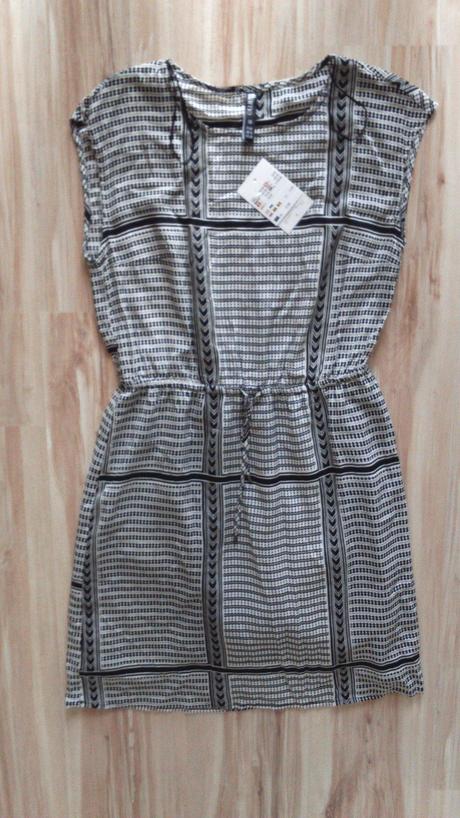 Dámske letné šaty - veľ. m ( nenosené ), takko,m