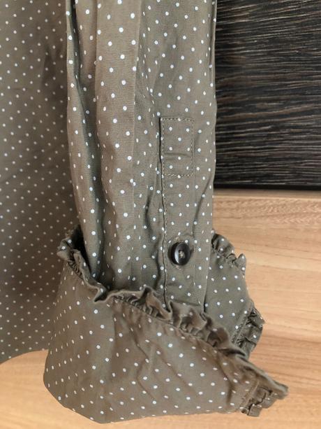 Svetlohneda bodkovana bluzka 38, 38