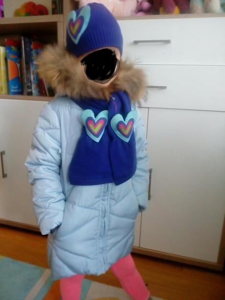 Krásna bunda s pravou kožušinou, 104