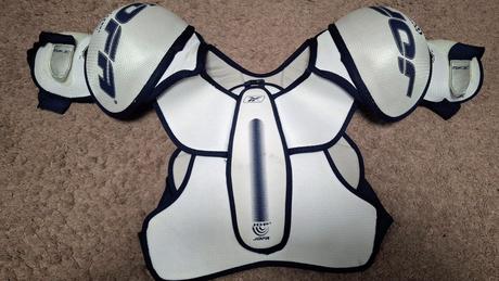 Hokejové ramenné chrániče reebok, jofa, reebok,l