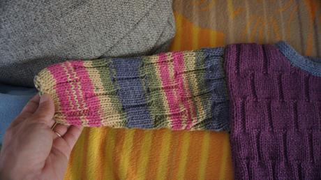 Pulóver farebný, 86