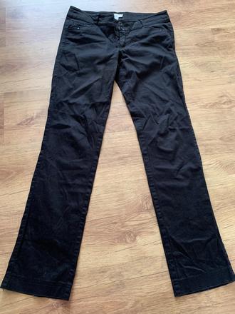 Predam nohavice, 36
