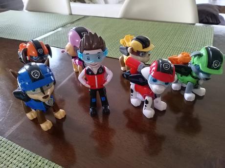 Figúrky labková patrola + rider, super stav, 