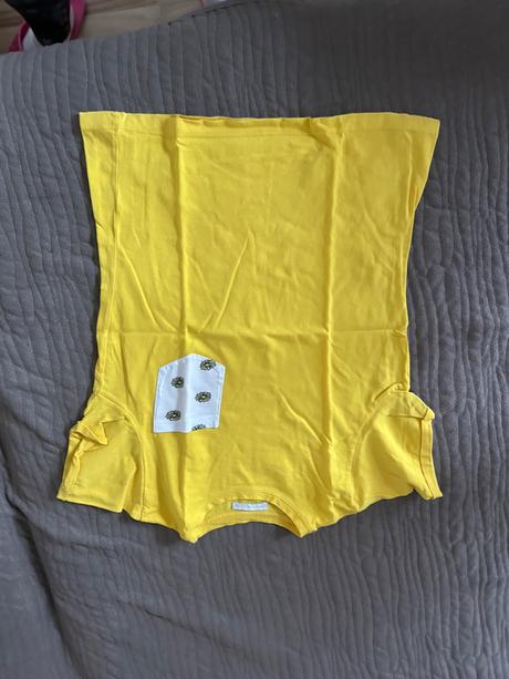 Dámske oblečenie, s