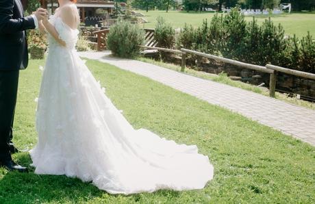 Rozprávkové svadobné šaty ivory 3d kvety, 38