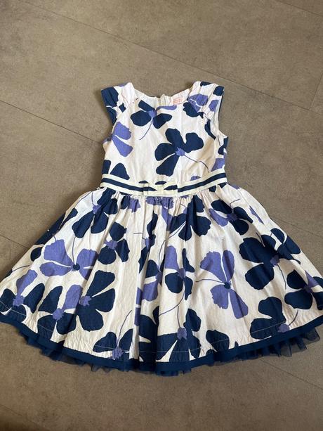 Šaty ca 116, c&a,116