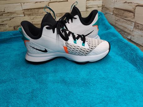 Nike 42,5 - pánske tenisky lebron witness 5, nike,42