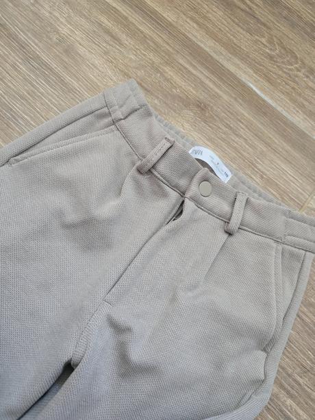 Elegantné nohavice č.122, zara,122