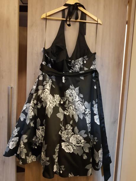 Šaty na viazanie okolo krku veľkosť 46 ( uk 18), 46