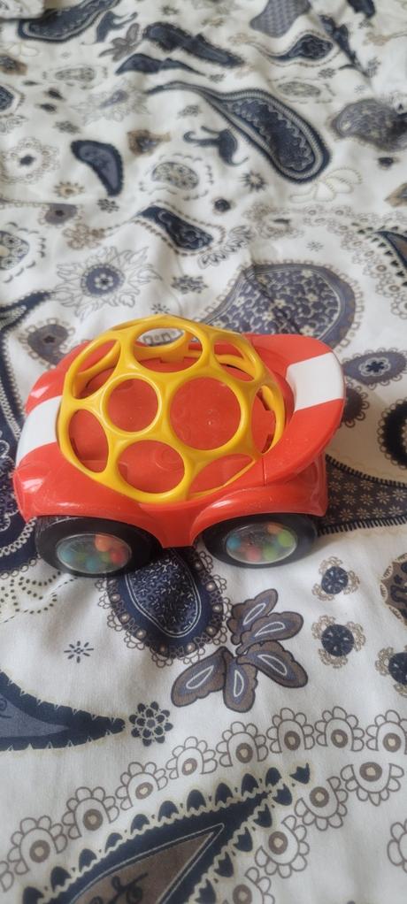 Autíčko oball pre male deti,