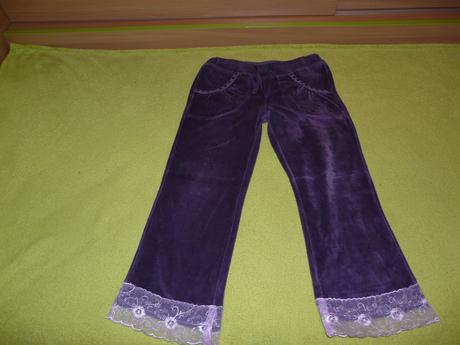 Fialové velúrové tepláky, cherokee,116