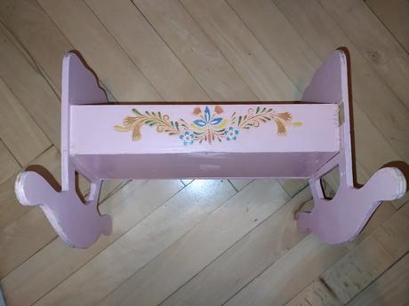 Retro kolíska pre bábiky, 