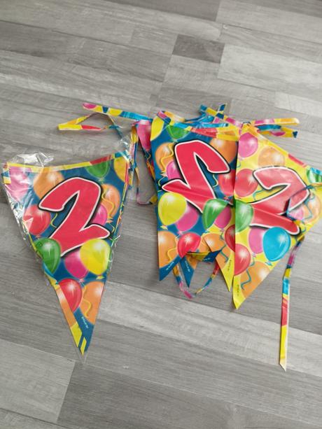 Girlanda 2 roky, 