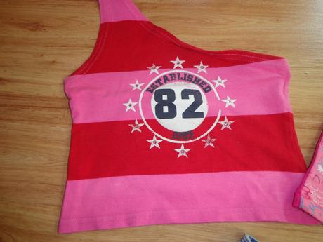 Tielka, šortky a sukňa , 104–116