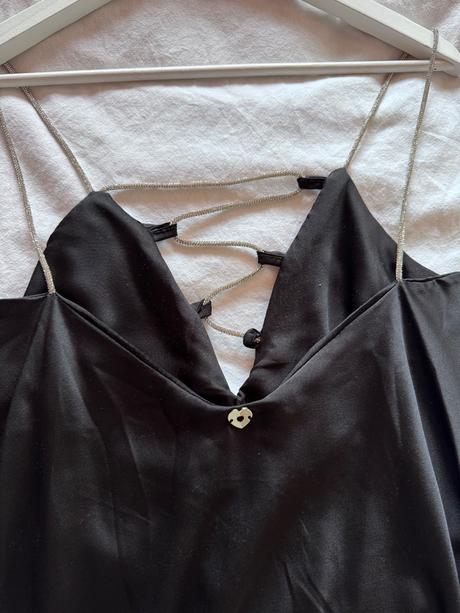 Saténové šaty s/m, s