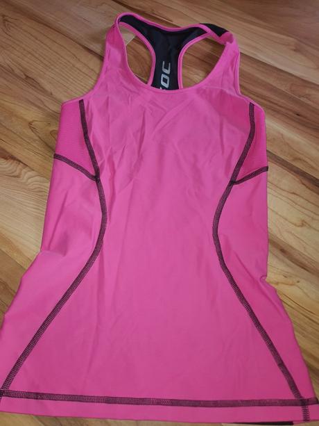 Kvalitné športové tielko s 36, s