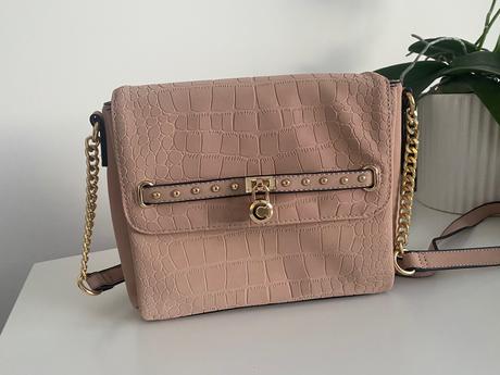 Kabelka carpisa, carpisa