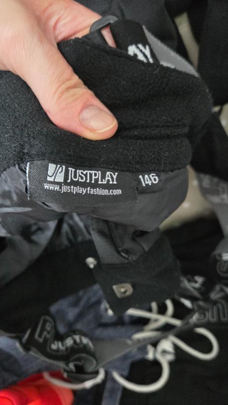 Oteplovacky, just play,146