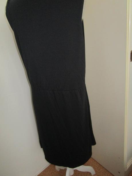 2845. šaty moderné, xl