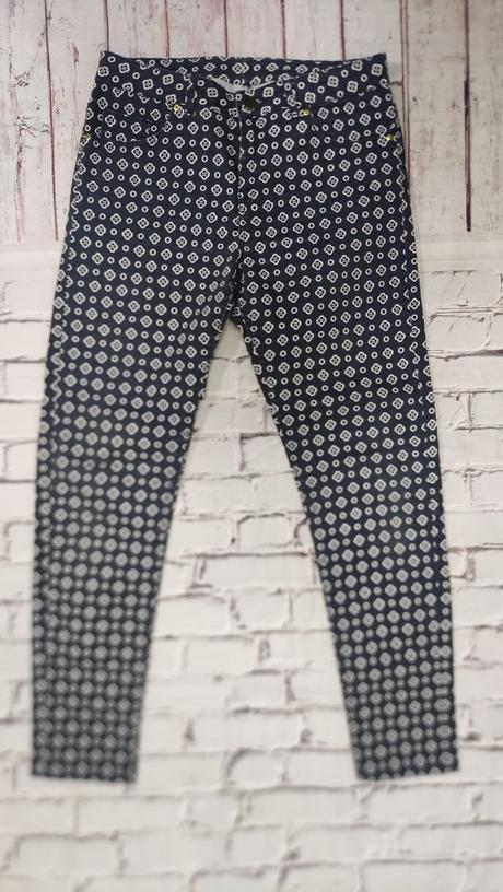 Strečové nohavice, m