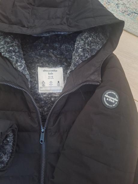 Zimná bunda, abercrombie&fitch,146