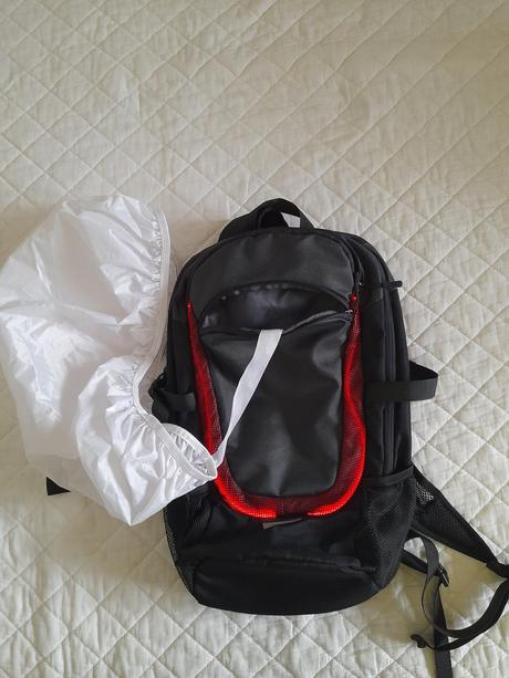 Batoh/ruksak s led svetlom,