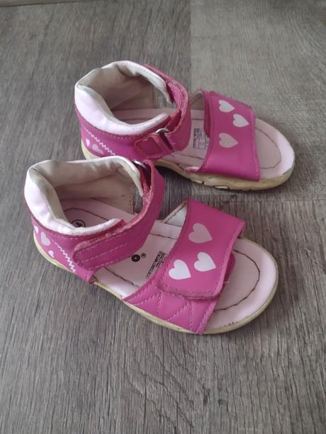 Sandálky 24, kuniboo,24