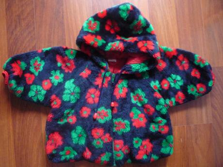 Kvetinkový kabátik, 92