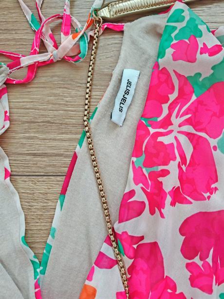 Nádherné letné šaty, m