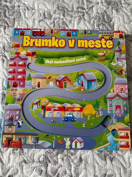 Brumik v meste,