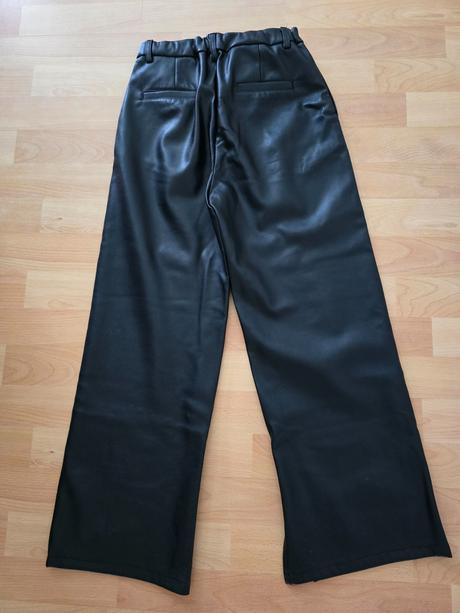 Novavice reserved, reserved,152