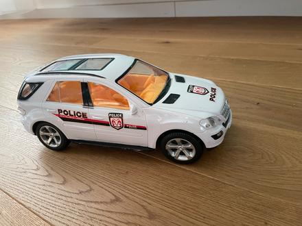 Policajné auto veľké, 