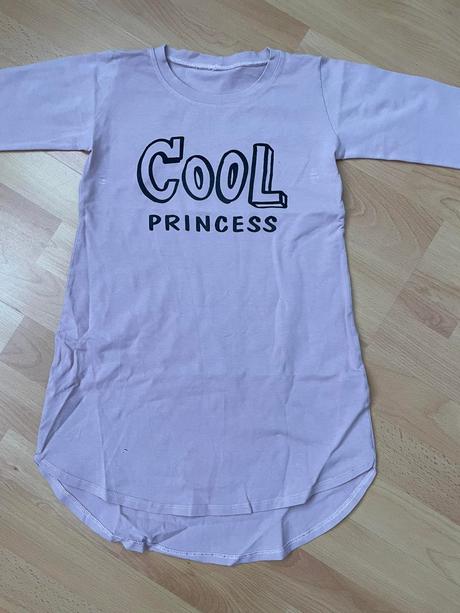 Predlzene tricko, 134