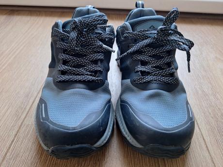 Turistická obuv, 37