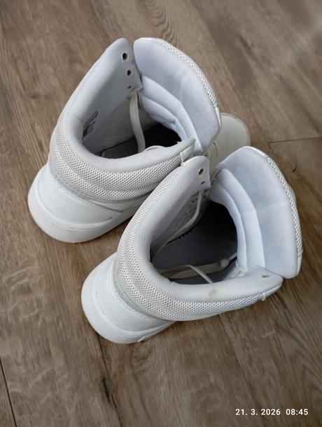 Vysoké tenisky, adidas,37