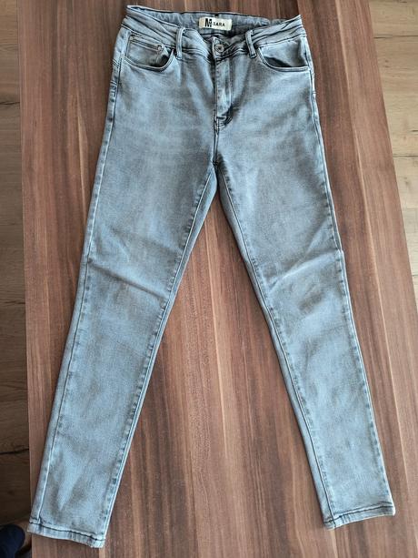 Super dámske elastické rifle, 28