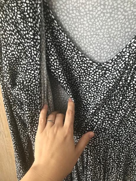 Saty na dojcenie/kojenie, 