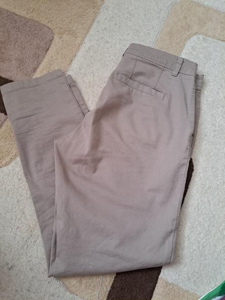 Nohavice, yessica,38
