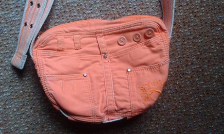 Diesel kabelka, diesel