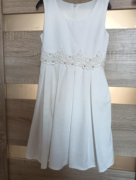 Šaty so sačkom pre malú družičku, 110